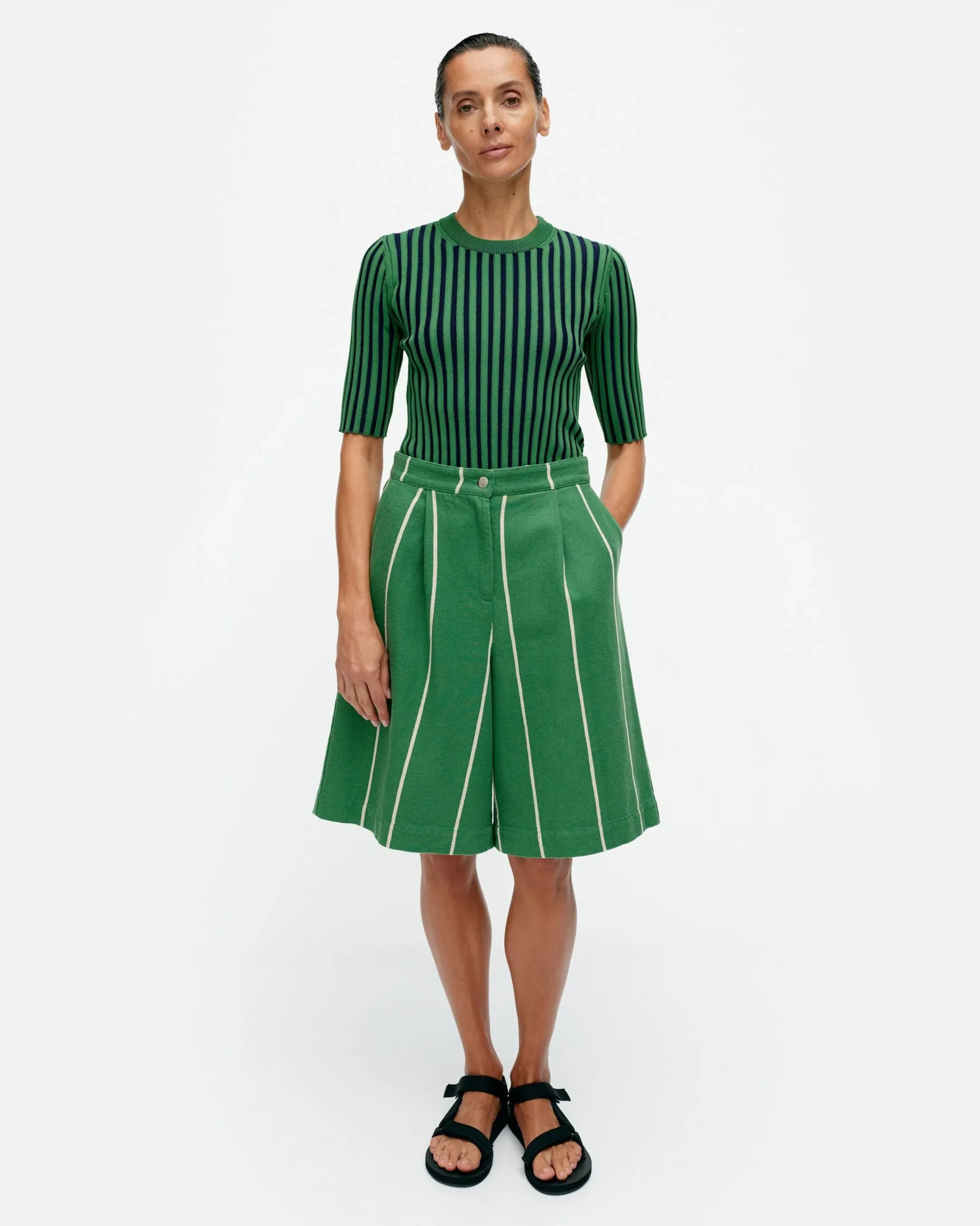 Vaatteet Marimekko Hyu00F6Ky Vesi Puuvillapellavashortsit