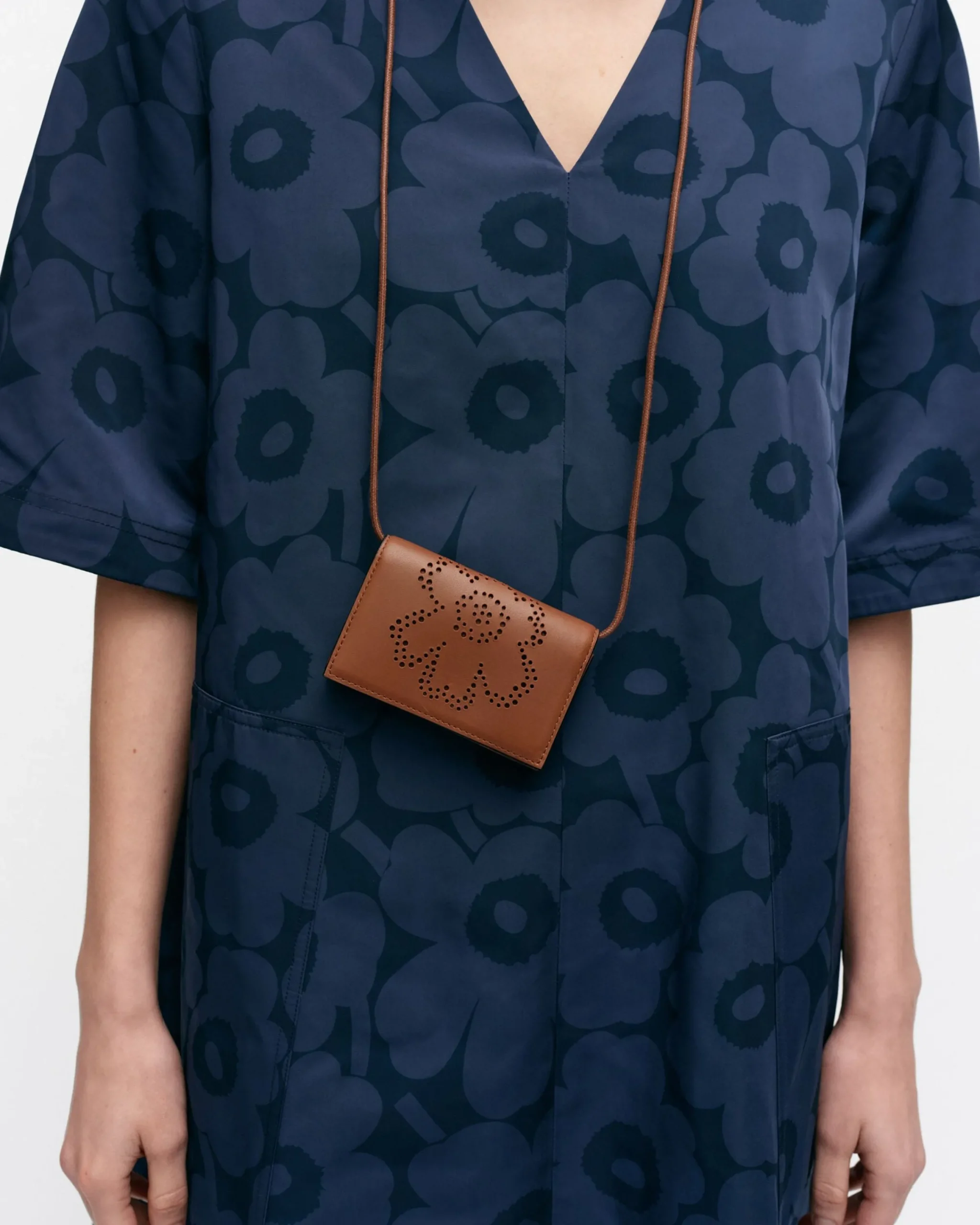 Asusteet Marimekko Imprint Belt Wallet Unikko Vyu00F6Laukku