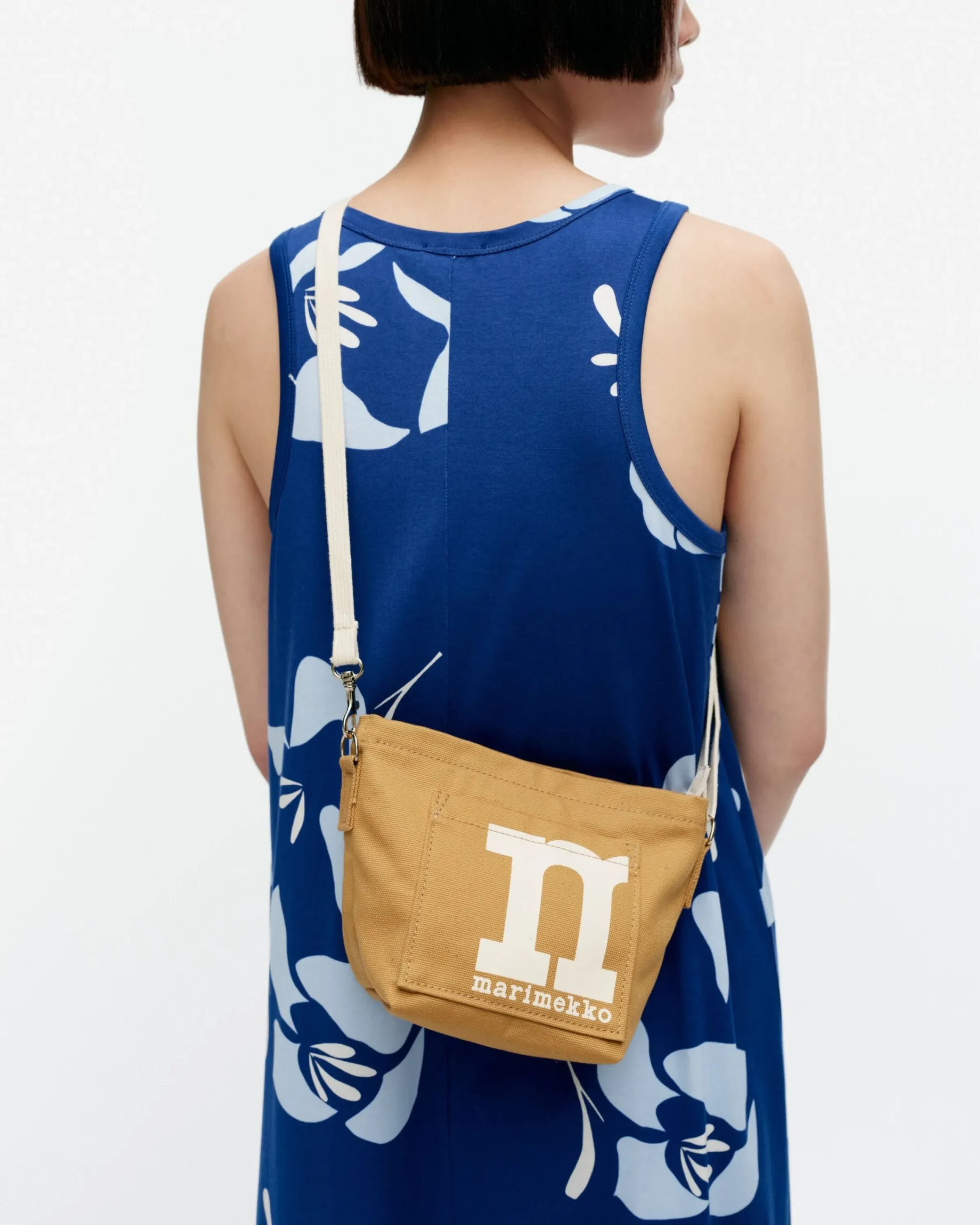 Laukut Marimekko Mono Mini Crossbody Solid Olkalaukku