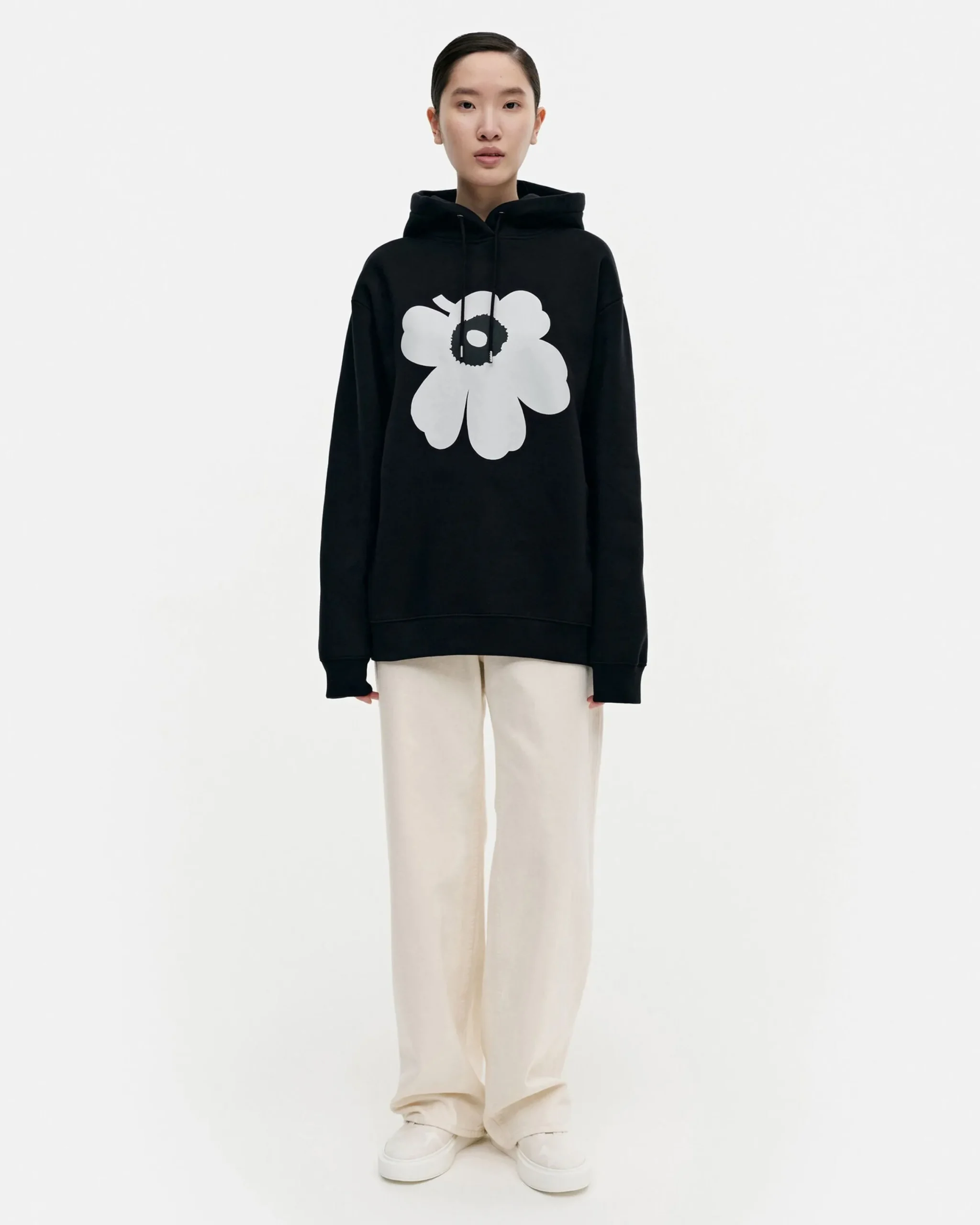 Vaatteet Marimekko Runoja Unikko Placement Huppari